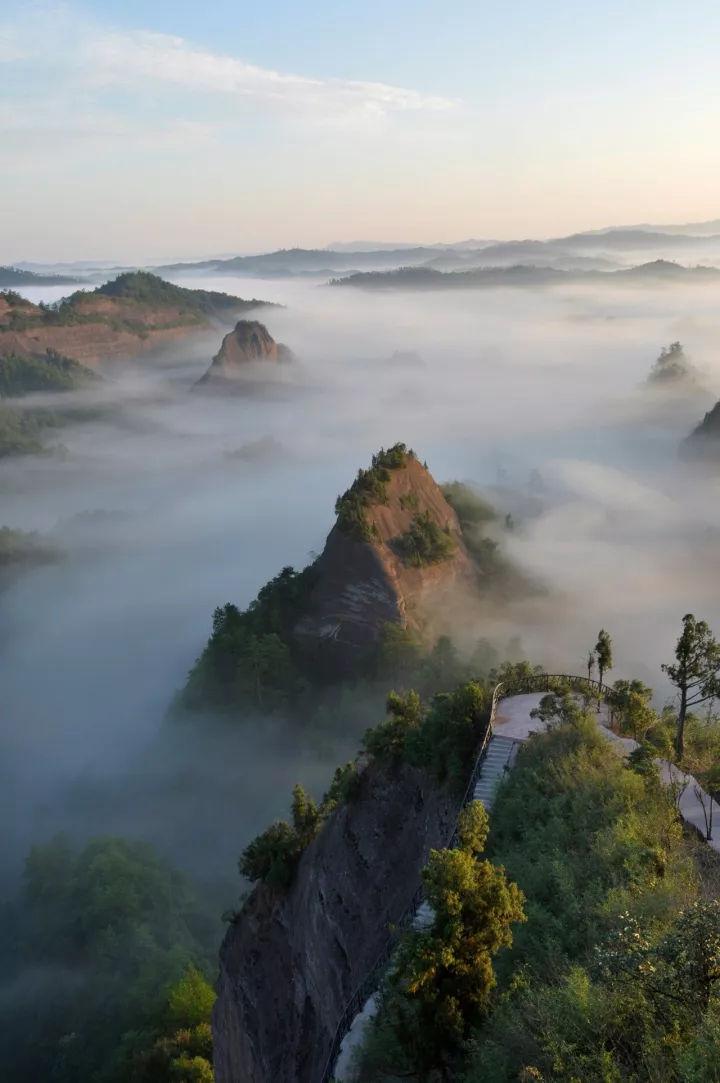 内蒙自由行导游私人导游,呼伦贝尔旅游管家哪个好-看完明白